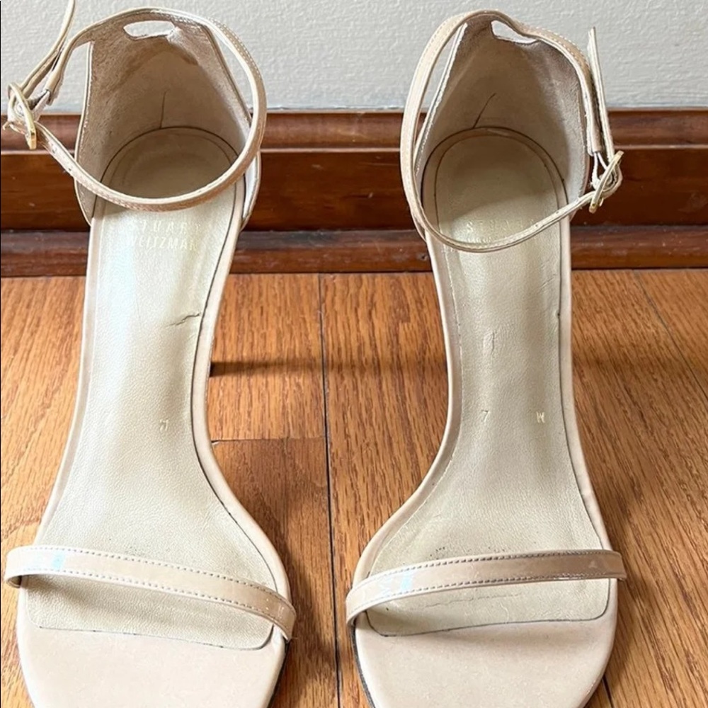 Stuart Weitzman Nudistsong Nude Patent in 7 wide
